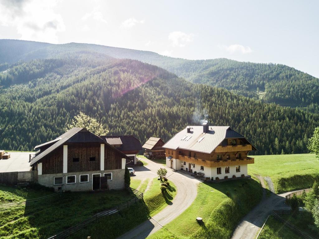 Апартаменты Der Hoferbauer Бад Кляйнкирххайм Экстерьер фото